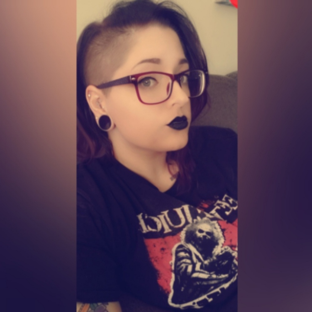 Meet your Posher, Samantha